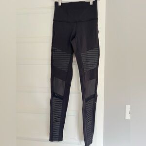 Alo Yoga Black Moto Legging Small